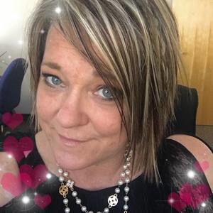 Meet your Posher, Christy